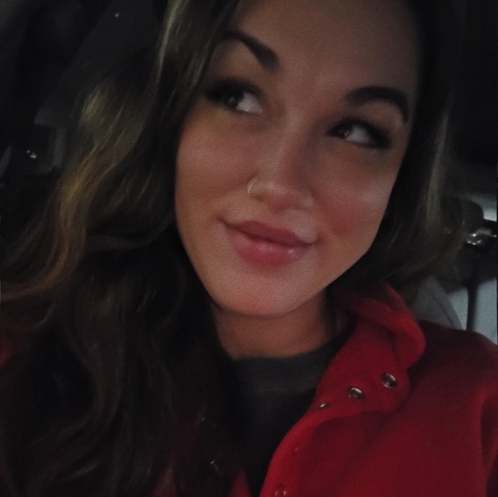 Meet your Posher, Arissa